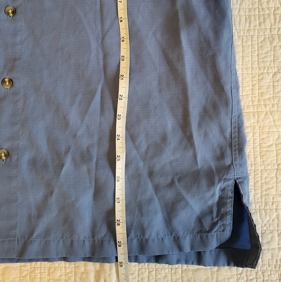 Columbia Men's Medium Casual Shirt - Picture 4 of 5